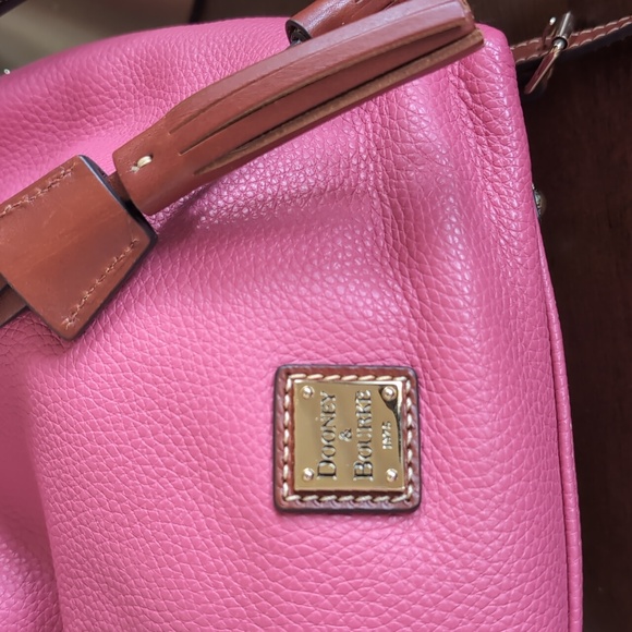Dooney & Bourke Tassel Front Bucket Bag Aimee In Geranium Pink 💕NWT - Picture 12 of 16